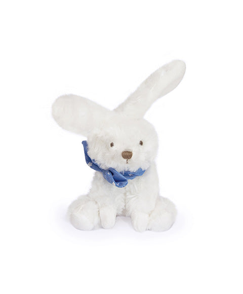 Lapin blanc avec chouchou