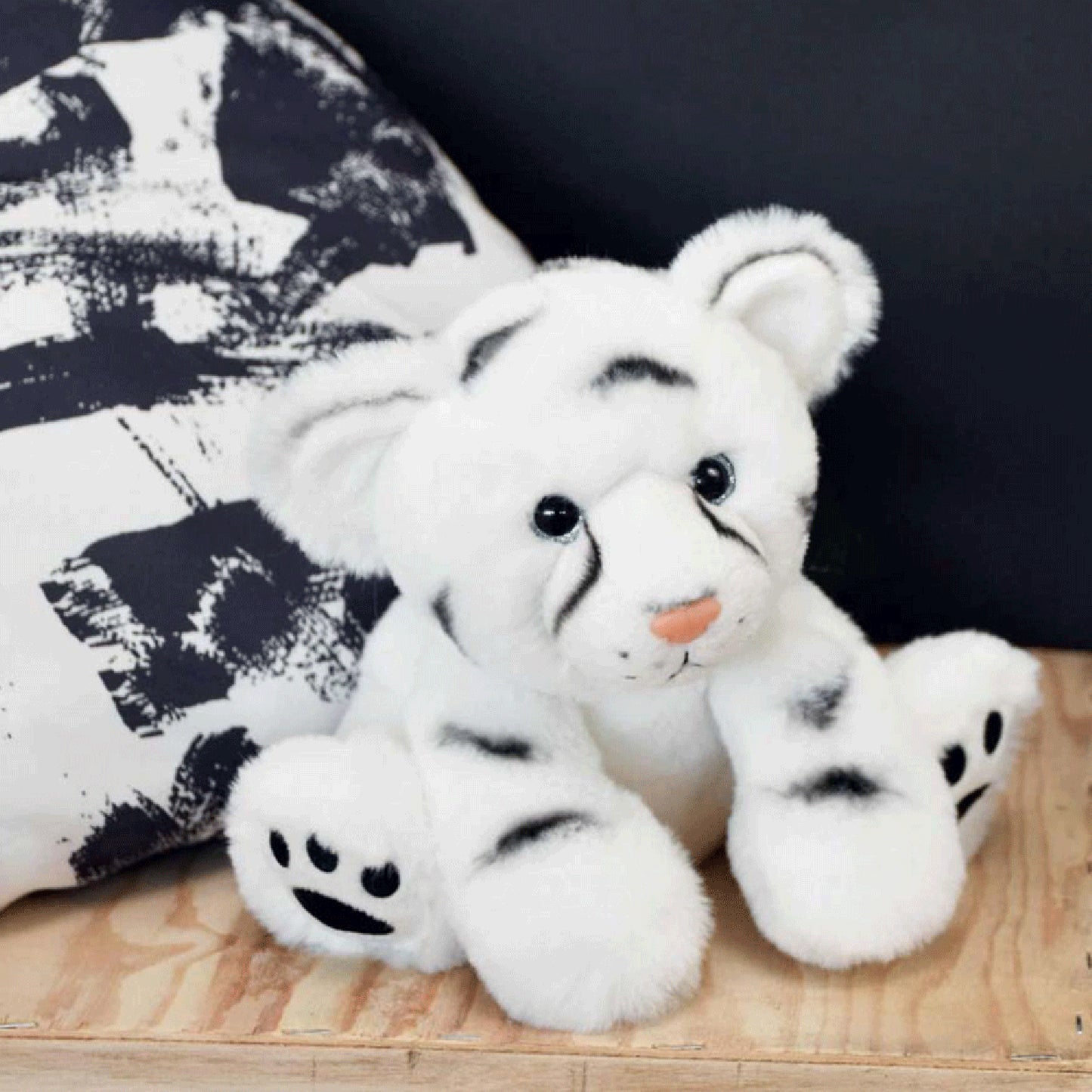 Bébé Tigre Blanc